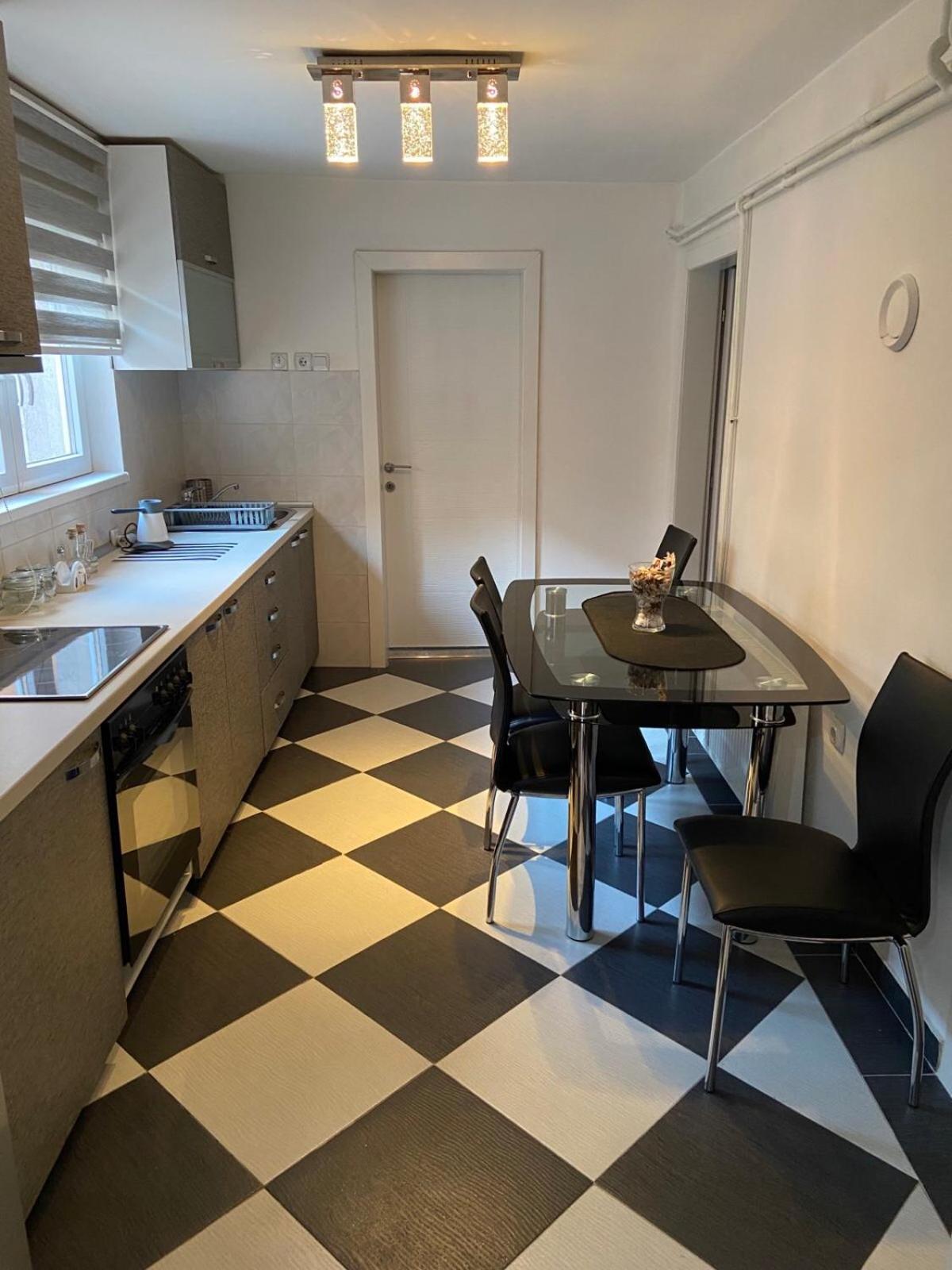 Downtown Apartment Ni Kültér fotó
