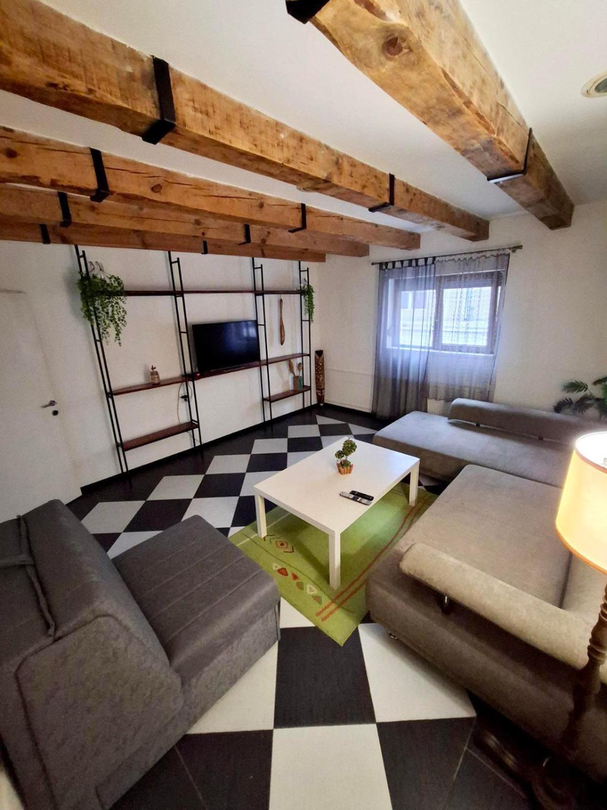 Downtown Apartment Ni Kültér fotó